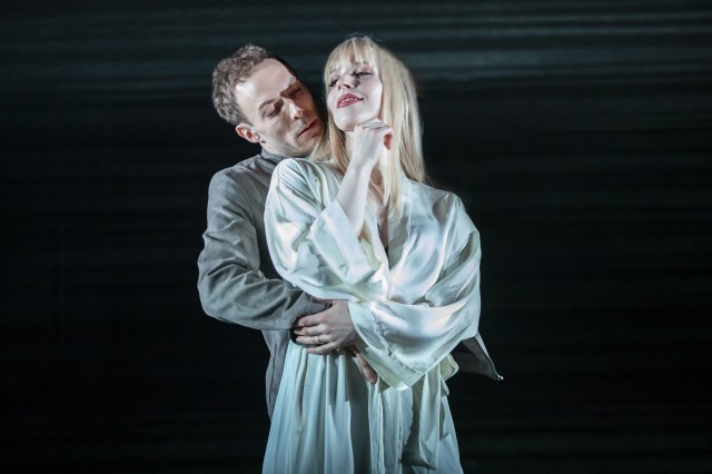 Samuel Collings as Scott Hipwell and Natalie Dunne as Megn Hipwell (c) Pamela Raith