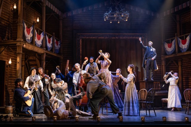 The Cast of Calamity Jane Credit Mark Senior (4)