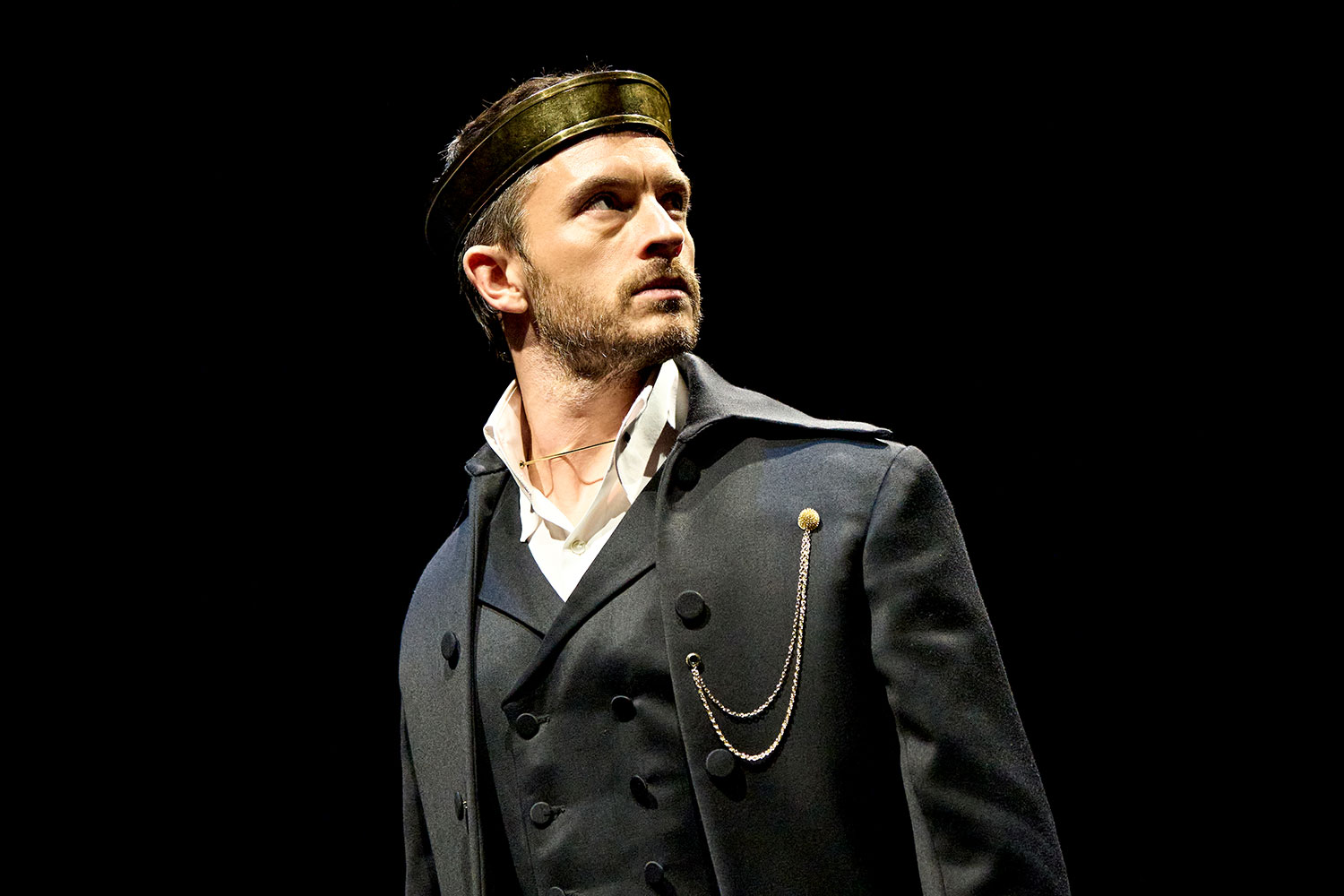 Who is Jonathan Bailey? Musicals, Wicked, Bridgerton.. more