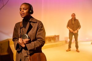 How to Fight Loneliness at the Park Theatre – review