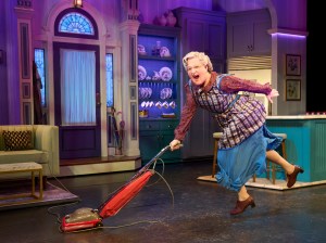 Mrs Doubtfire musical tour reveals lead casting