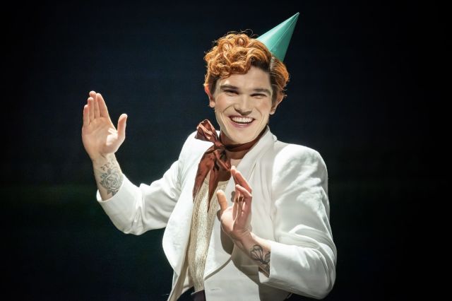 Fra Fee as the Emcee in Cabaret,