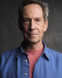 Jonathan Hyde