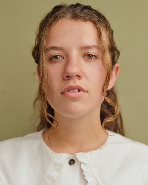 Liz Connick headshot