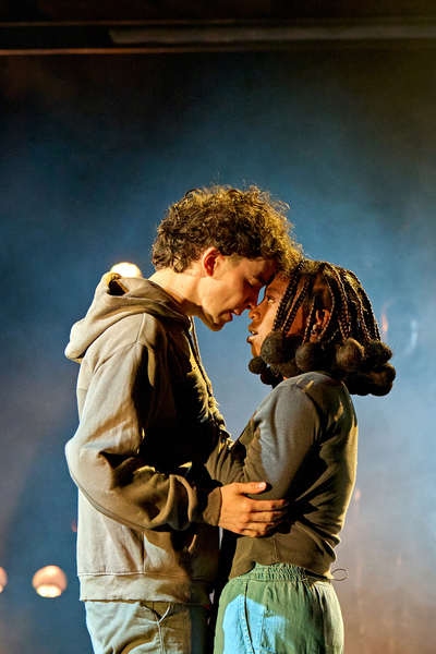 Noah Valentine (Callum) and Corinna Brown (Sephy) in Noughts & Crosses (c) Manuel Harlan (244)