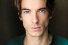 OLIVER HOARE headshot. Credit Harry Livingstone
