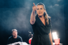 Ellie Keel’s Skye with Dawn Steele – production photos released