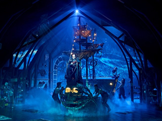 412006 Wendy Peter Pan Barbican 2025 Production Images 2025 412006 Wendy Peter Pan Barbican 2025 Production Images 2025