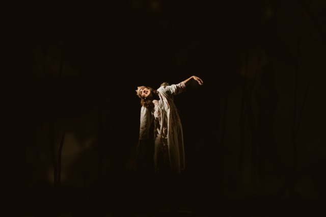 Bryony Kimmings in BogWitch at Soho Theatre Walthamstow, © Rosie Powell