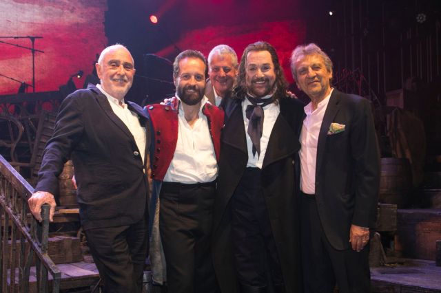 Claude Michel Schonberg (Music), Alfie Boe (Jean Valjean), Cameron Mackintosh (Producer), Michael Ball (Javert) and Alain Boublil (Author) backstage in 2019