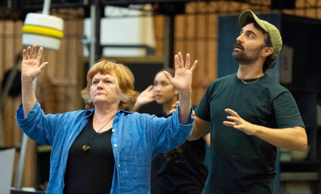 Lesley Nicol (Nana) and Georges Hann (Flyman) in rehearsals for Ballet Shoes (2025) at the National Theatre. (c) Alastair Muir 2324 Lesley Nicol (Nana) and Georges Hann (Flyman) in rehearsals for Ballet Shoes (2025) at the National Theatre. (c) Alastair Muir 2324