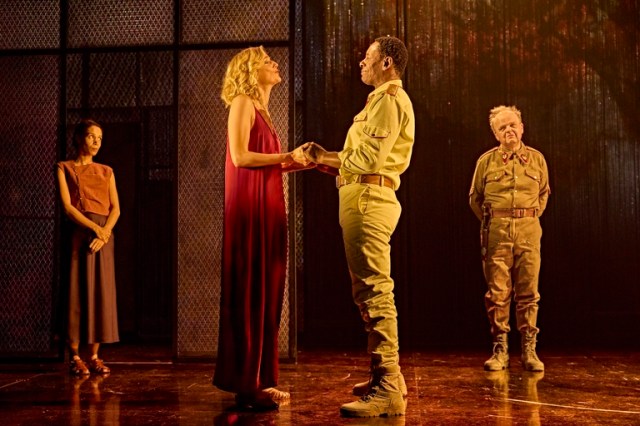 Othello, Vinette Robinson (Emilia) Caitlin FitzGerald (Desdemona), David Harewood (Othello), Toby Jones (Iago) c Brinkhoff Moegenburg Dress