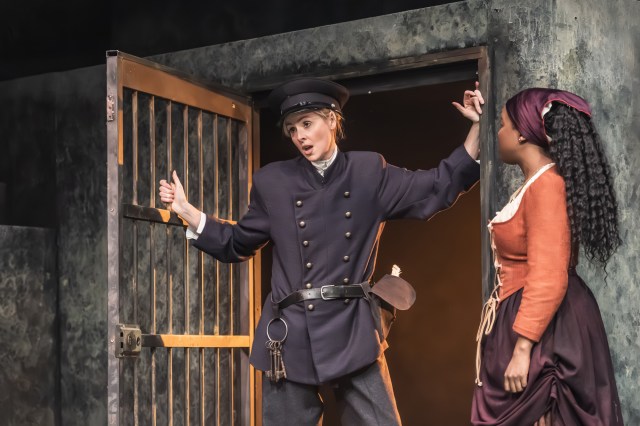 (l r) Diana Vickers (Covell) and Gabrielle Brooks (Jenet) in Coven at Kiln Theatre (c) © Marc Brenner 00161