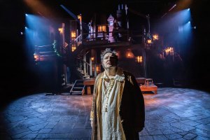 A Christmas Carol at Sheffield’s Crucible Theatre – review