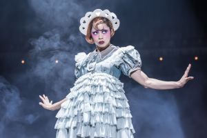 Eva Noblezada in Cabaret