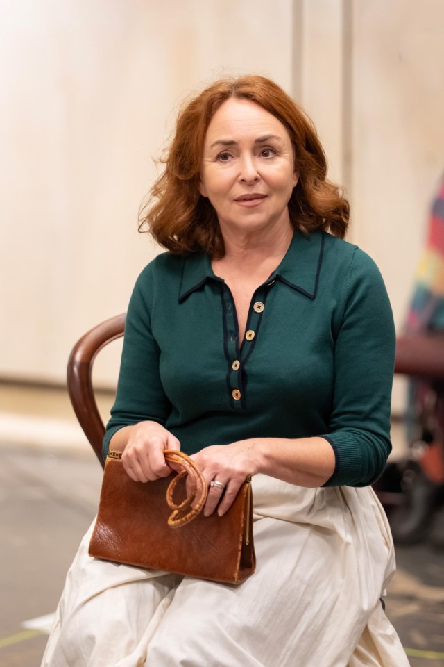 Samantha Spiro in rehearsals for WHEN WE WERE MARRIED photo by Johan Persson