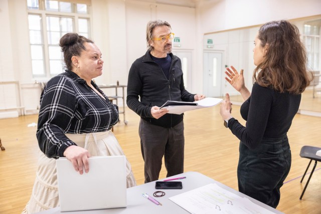 040 Mrs President Rehearsals 2026 Pamela Raith Photography(L R Keala Settle, Hal Fowler and director Bronagh Lagan)