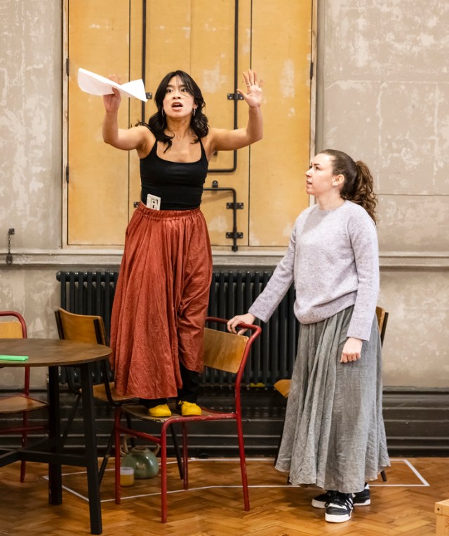 3. Yna Tresvalles and Sîan Louise Dowdalls in rehearsals for Ballad Lines (c) Pamela Raith Photography