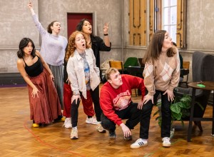 9. Yna Tresvalles, Sîan Louise Dowdalls, Kirsty Findlay, Gracie Lai, Ally Kennard and Rebecca Trehearn in rehearsals for Ballad Lines (c) Pamela Raith Photography