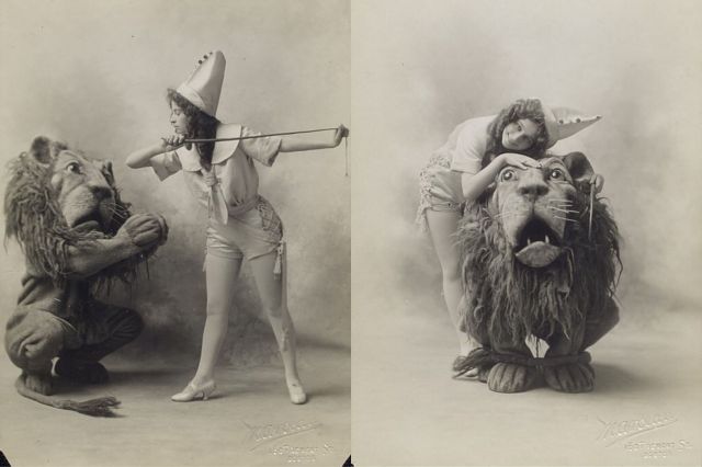 Anna Laughlin as Dorothy and Arthur Hill as the Cowardly Lion in the 1902 musical The Wizard of Oz (1) Anna Laughlin as Dorothy and Arthur Hill as the Cowardly Lion in the 1902 musical The Wizard of Oz (1)