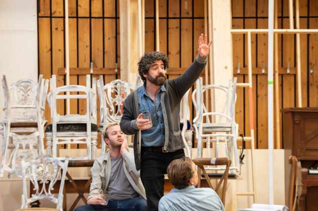 Arthur Hughes (Pyotr Ivanich Suslov) and Paul Ready (Sergei Vassilich Bassov) in rehearsal for Summerfolk at the National Theatre. Photographer Johan Persson 00462 Arthur Hughes (Pyotr Ivanich Suslov) and Paul Ready (Sergei Vassilich Bassov) in rehearsal for Summerfolk at the National Theatre. Photographer Johan Persson 00462
