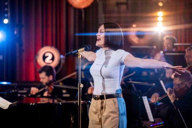 Jessie J, photos by the BBC