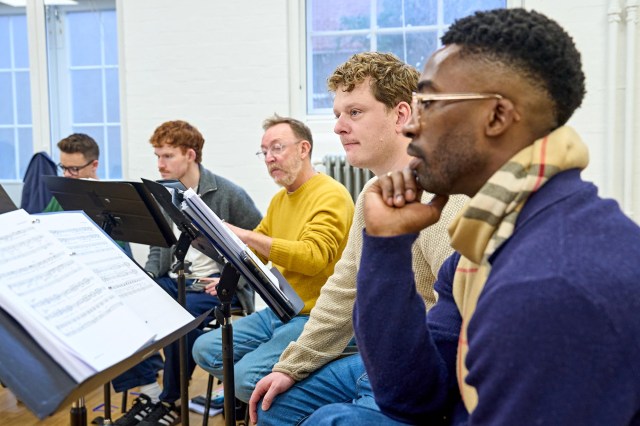 Lewis Cornay (Bromley), Robin Hayward (Martin), Darren Lawrence (Cliff), Chris Jenkins (Gethin) and Jordan Shaw (Reggie) in rehearsal for Pride. Photographer Manuel Harlan 083