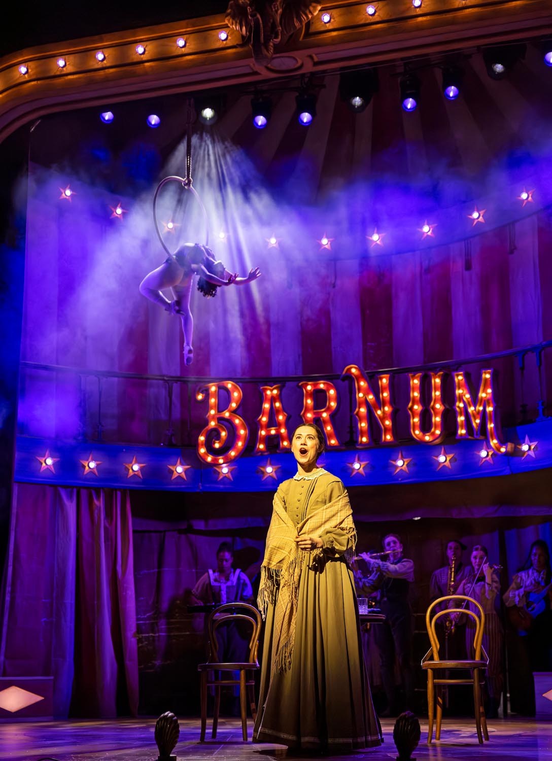 Barnum on tour with Lee Mead – new photos released