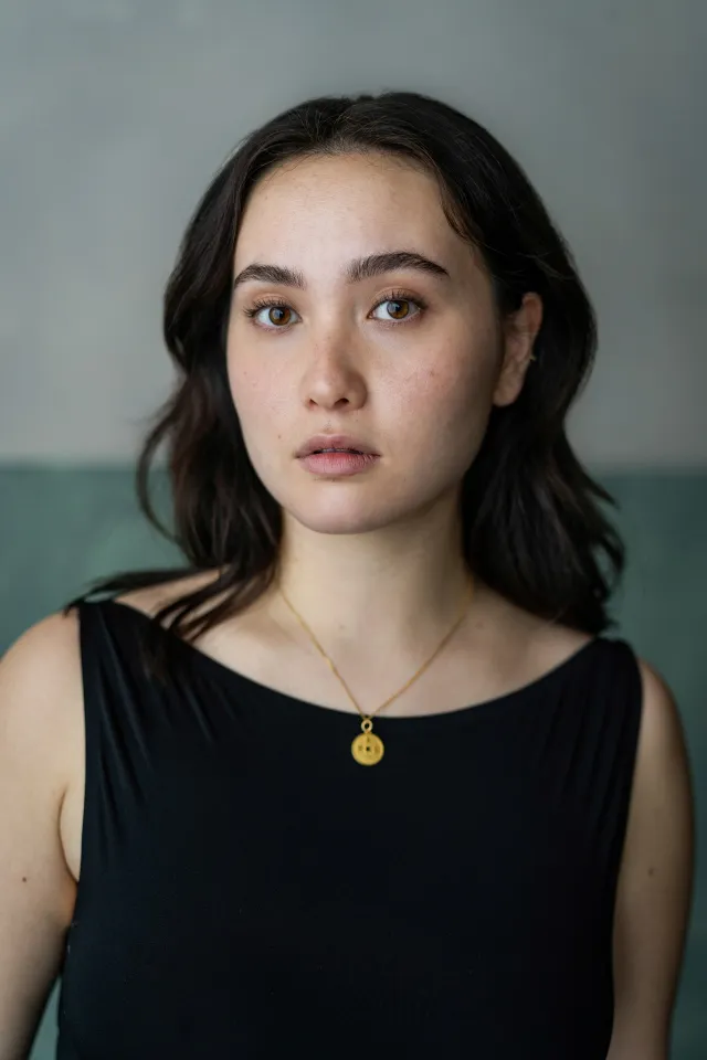 Claire Lee Shenfield Headshot