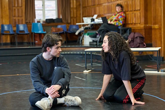 Noah Valentine (Alan Strang) and Bella Aubin (Jill Mason) credit Manuel Harlan