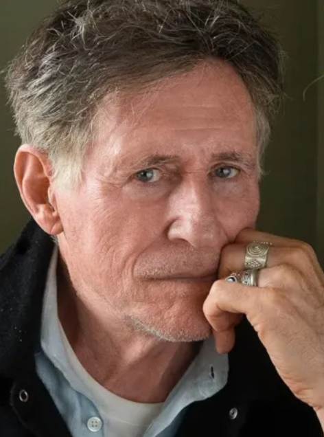 Gabriel Byrne