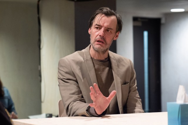 Paul Hilton (Richard) credit Richard Hubert Smith