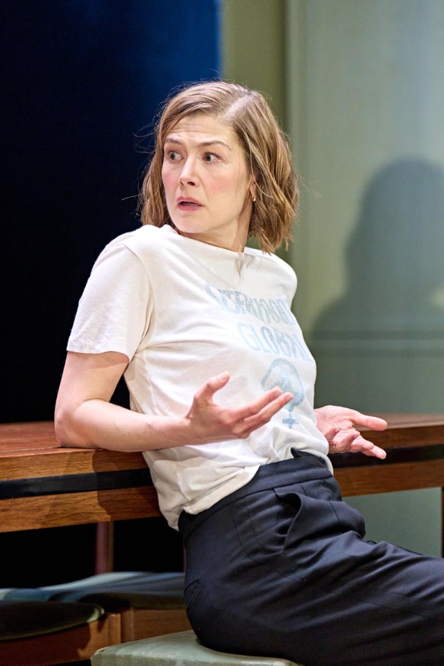 Rosamund Pike (Jessica) in Inter Alia at the Wyndham's Theatre. (c) Manuel Harlan 157