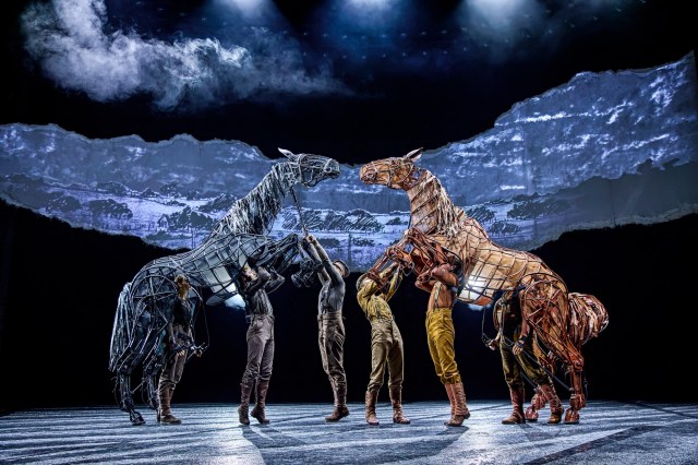 Felicity Donnelly, Lewis McBean, Matthew Lawrence, Alexandra Donnachie, Chris Milford, and Andrew Keay in War Horse 2026 at the National Theatre (c) Brinkhoff Moegenburg 1136 1599