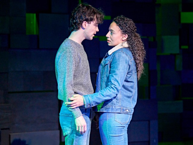 Noah Valentine (Alan Strang), Bella Aubin (Jill Mason) photo by Manuel Harlan
