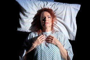 Pooky Quesnel in Quartet in Autumn