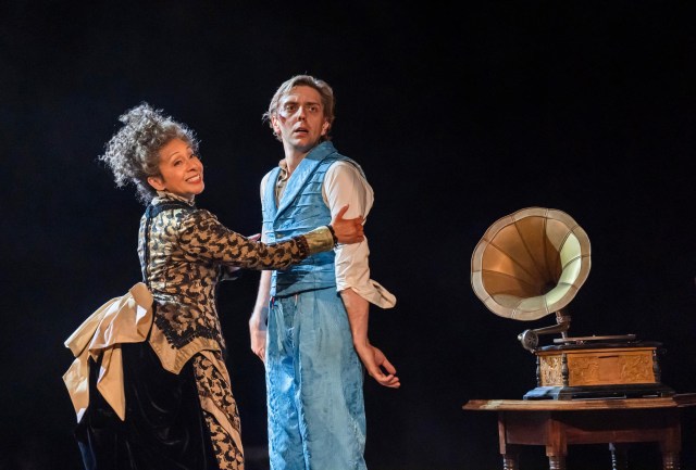 Sherlock Holmes. Marcia Lecky (Mrs Hudson, Lucia) & Joshua James (Sherlock Holmes). ©Tristram Kenton