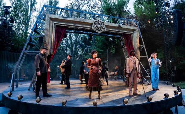 Sherlock Holmes. Will Brown, Patrick Warner, Nadi Kemp Sayfi, Jyuddah Jaymes & Joshua James. C Tristram Kenton.
