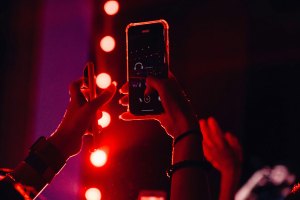 phones theatre