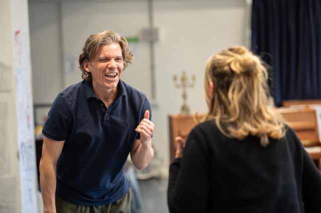 Nigel Harman (Bruce Bechdel) in rehearsals for Fun Home at the Royal Exchange Theatre credit Johan Persson (1) Nigel Harman (Bruce Bechdel) in rehearsals for Fun Home at the Royal Exchange Theatre credit Johan Persson (1)