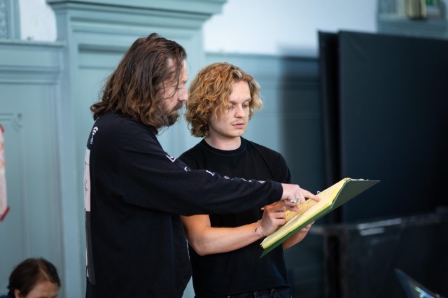 Simon Stone, Tom Glynn Carney 058