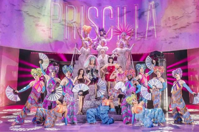 The touring cast