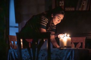 Leila Farzad in Under the Shadow