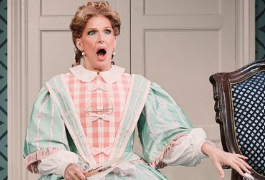 Bianca Leigh in Oh, Mary!, by Emilio Madrid