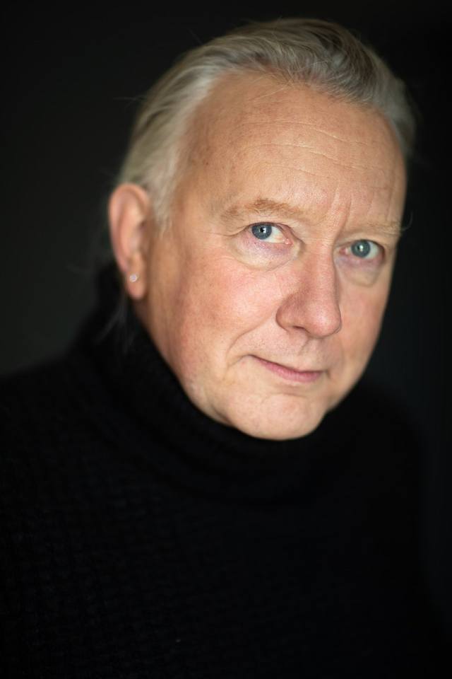 vipwp contentuploadssites3202607Jasper Britton Headshot ad7f2b.jpeg