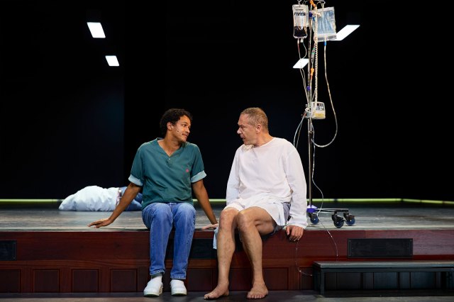 Angels in America 2 Jesse Mensah and Hans Kesting in Angels in America