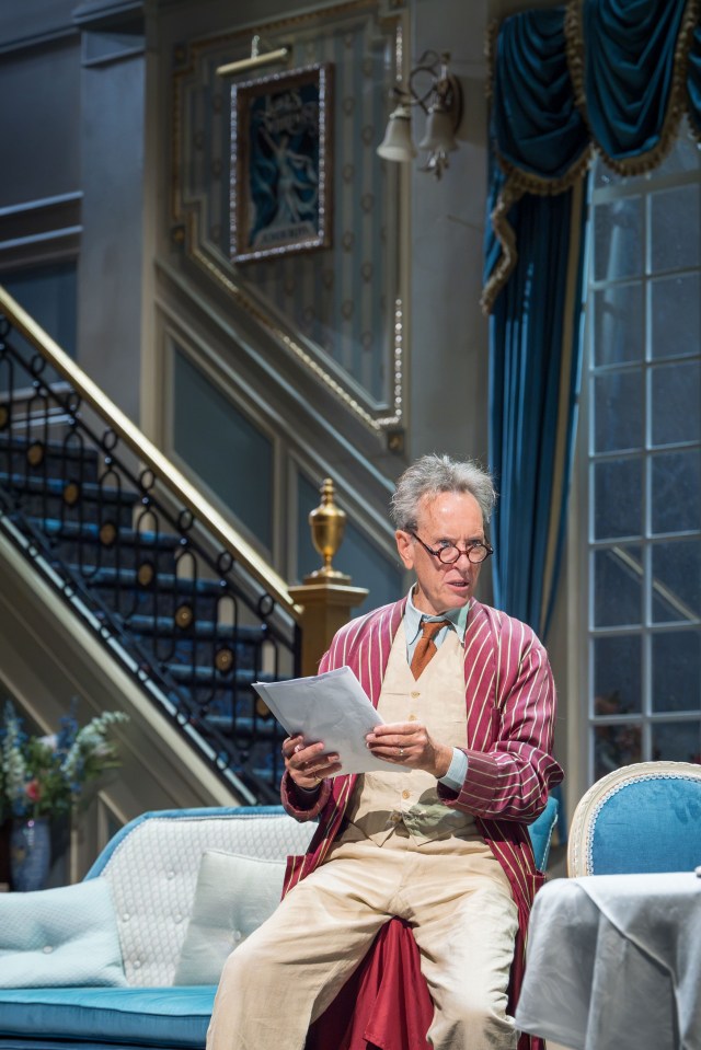 HAY FEVER. Richard E. Grant (David Bliss). Photo Marc Brenner (3) HAY FEVER. Richard E. Grant (David Bliss). Photo Marc Brenner (3)
