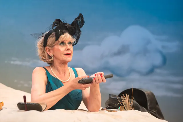 Happy Days 1 Siobhán Redmond in Happy Days