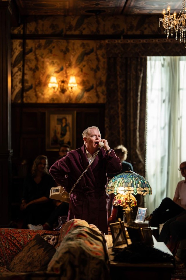 Jesse Tyler Ferguson (Truman Capote) image by Johan Persson (10) Jesse Tyler Ferguson (Truman Capote) image by Johan Persson (10)