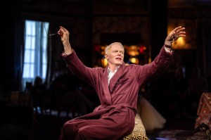 Jesse Tyler Ferguson (Truman Capote) image by Johan Persson (12)